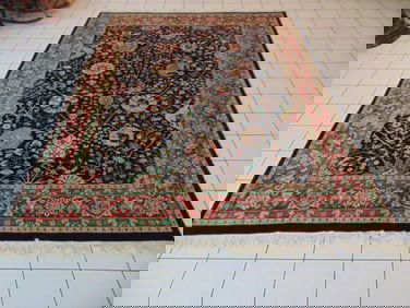 Vintage Estate Decorative Handmade Middle Eastern Rug