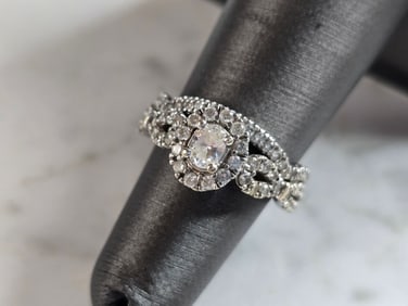 Womens Vintage Estate 14k White Gold Diamond Ring