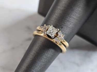 Womens Vintage Estate 14K Gold Diamond Ring Set