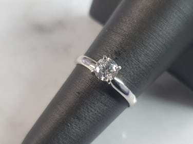 Womens Vintage Estate 14k White Gold Diamond Engagement Ring