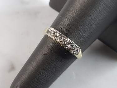 Womens Vintage Estate 14K Yellow Gold Diamond Ring