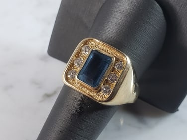 Mens Vintage Estate 14K Yellow Gold Topaz & Diamond Ring