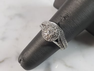 Womens Vintage Estate 14K White Gold Diamond Ring