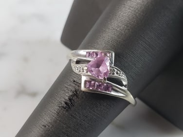 Womens Vintage Estate 10K Yellow Gold Pink Spinel Diamond Ring