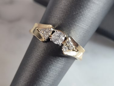 Womens Vintage Estate 14k Yellow & Rose Gold Diamond Ring