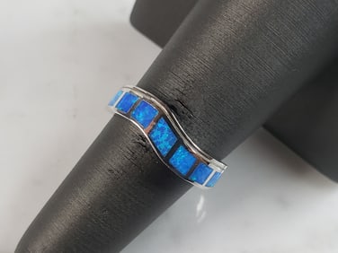 Womens Estate Sterling Silver Modernist Blue Opal Ring