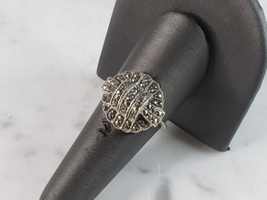 Womens Vintage Estate Sterling Silver Modernist Ring