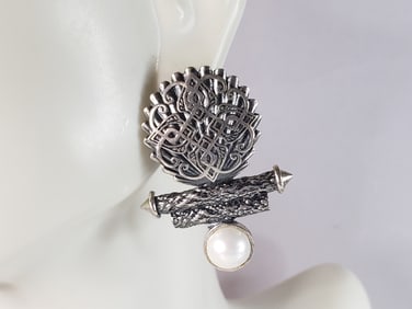 Womens Vintage Estate Sterling Silver Modernist Earrings