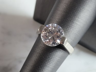 Womens Estate Sterling Silver Modernist CZ Ring