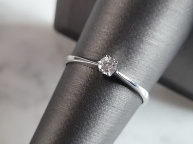 Womens Estate Sterling Silver CZ Ring