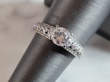 Womens Estate Sterling Silver CZ Ring