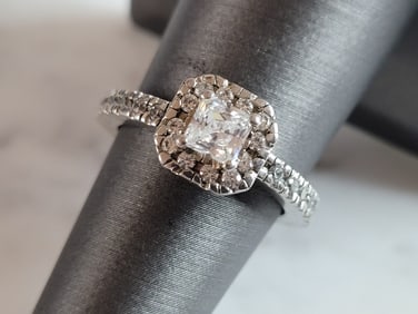 Womens Estate Sterling Silver CZ Ring
