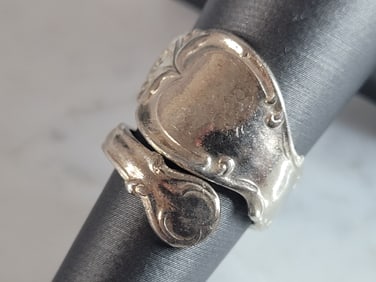 Womens Vintage Estate Rogers Bros Spoon Handle Ring