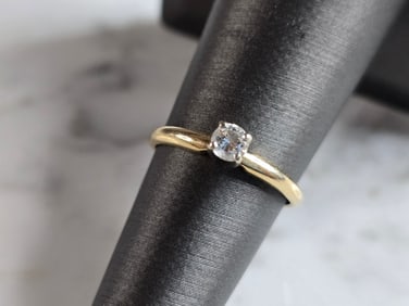 Womens Vintage Estate 14k Gold Stylecrest Diamond Engagement Ring