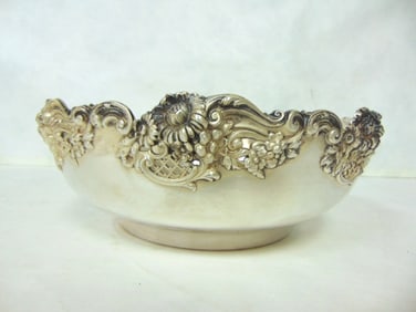 ANTIQUE BLACK STARR & FROST STERLING REPOUSSE BOWL