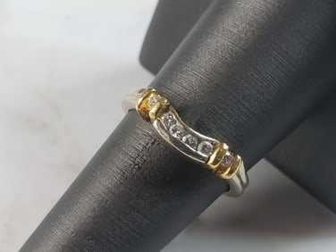 Womens Vintage Estate 14K White & Yellow Gold Diamond Ring