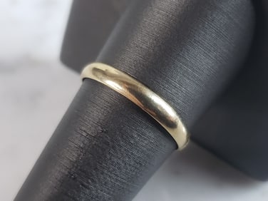 Vintage Estate 10K Yellow Gold Band Wedding Ring