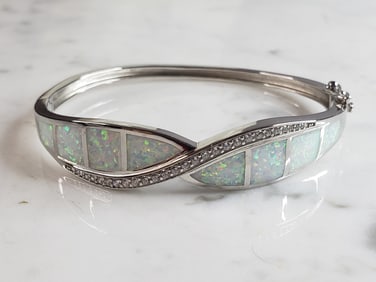 Womens Estate Sterling Silver Modernist Opal Bangle Bracelet