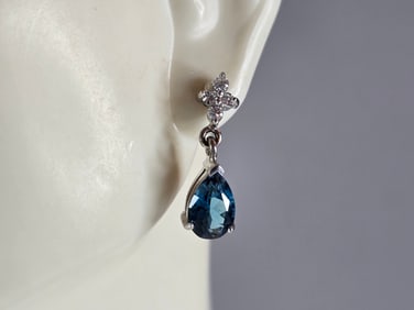 Womens Vintage Estate Sterling Silver Modernist Earrings