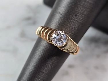 Womens Vintage Estate 14k Gold Diamond Stuller Ring