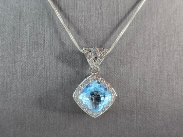 Womens Vintage Estate Sterling Silver Aquamarine Pendant Necklace