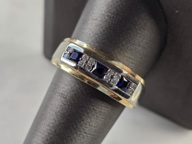 Mens Vintage Estate 10K Yellow Gold Sapphire Diamond Ring