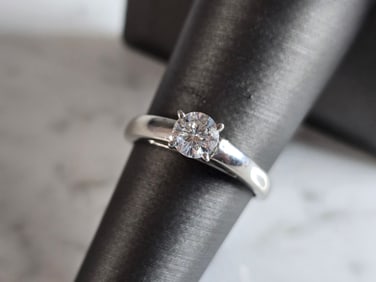 Womens Vintage Estate Platinum Diamond Ring