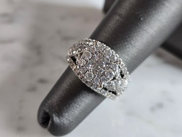 Womens Vintage Estate 14K White Gold Diamond Ring