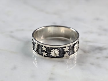Womens Vintage Estate Sterling Silver Sun Stars & Moon Band Ring