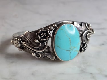Womens Vintage Estate Sterling Silver Southwestern Turquoise Cuff Bracelet