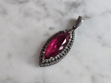 Womens Vintage Estate Sterling Silver Ruby Colored Pendant