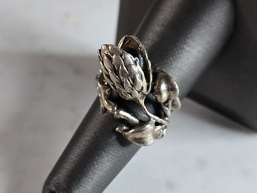 Womens Vintage Estate Sterling Silver Floral Ring