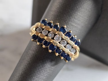 Womens Vintage Estate 14k Gold Sapphire Diamond Ring
