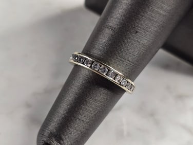 Womens Vintage Estate 10K White Gold Diamond Ring