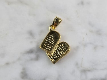 Sterling Silver GT Jewish Catholic Religious Ten Commandments Pendant