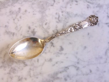 ANTIQUE STERLING SILVER REPOUSSE SERVING SPOON ALVIN