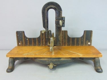 Vintage Antique American Cast Iron Mitre Box