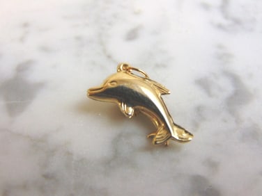 Womens 10K Gold Double Dolphin Pendant