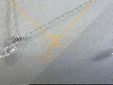 Womens 14K Gold Necklace w/ Diamond Chip Pendant