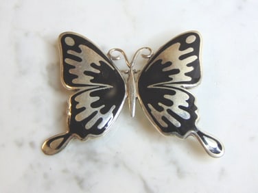 Women Vintage Sterling Silver Butterfly Brooch