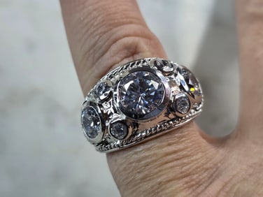 Womens Vintage Estate Sterling Silver Modernist CZ Ring