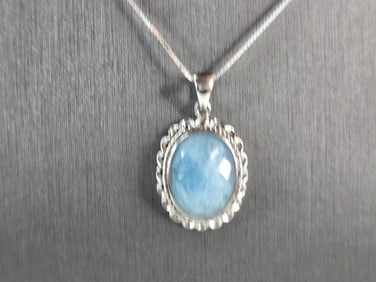 Womens Estate Sterling Silver Natural Aquamarine Pendant & Necklace