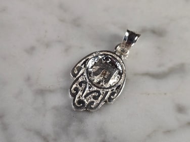 Womens Estate Sterling Silver Fatima Hamsa Chai Hand Pendant USA
