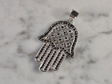 Womens Estate Sterling Silver Fatima Hamsa Hand Pendant