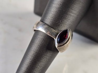 Womens Vintage Estate Sterling Silver Modernist Ring