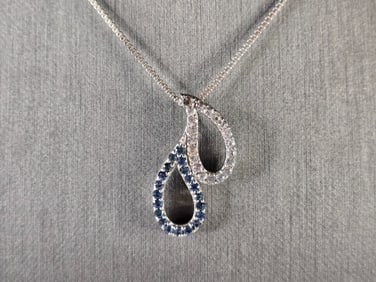 Womens Estate Sterling Silver Modernist Pendant & Necklace