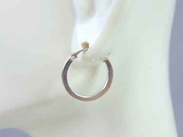 Womens Vintage Estate Sterling Silver Hoop Earrings