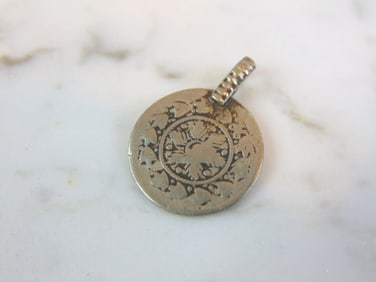 Womens Vintage Estate Sterling Silver Charm