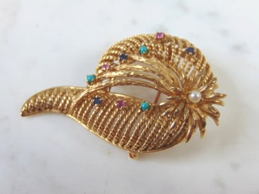 Womens Vintage Estate 14k Gold Victorian Brooch