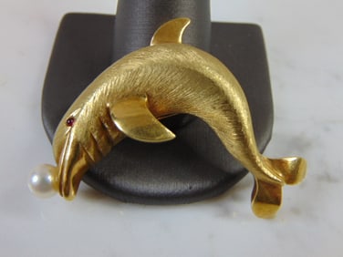 Womens Vintage Estate 18k Gold Dolphin Brooch